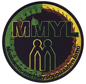 Pyöreä MMYL-haalarimerkki, useita lankavärejä